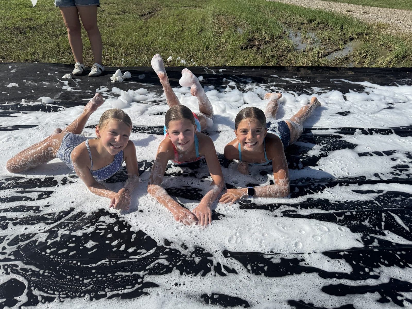 Girls on the slip-n-slide